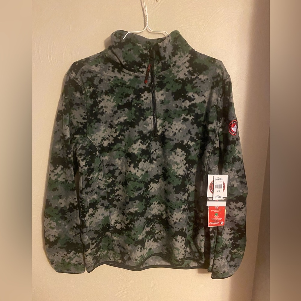 Canada Weather Gear - mens performance 1/4 zip camo pullover- NWT -various sizes